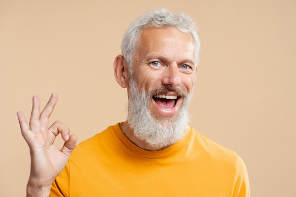 Tooth Replacement Options From A Cosmetic Dentist